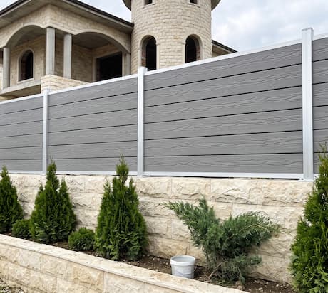 Elevating Outdoor Spaces: TL-WPC Delivers Premium Fencing to a US Residential Project